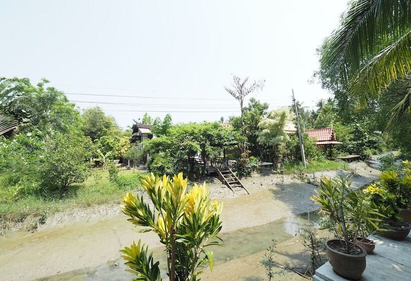 هتل Baan Suanjarean Resort
