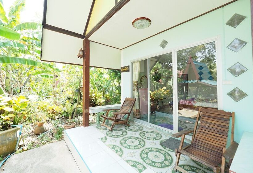 هتل Baan Suanjarean Resort