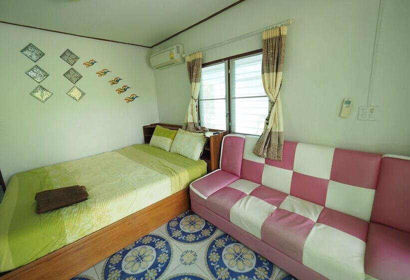 هتل Baan Suanjarean Resort