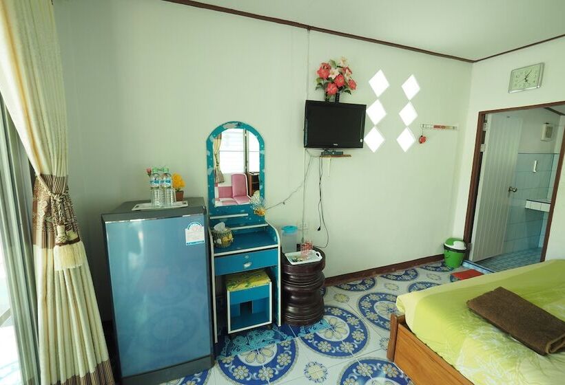 هتل Baan Suanjarean Resort