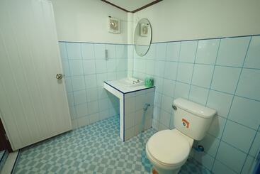 هتل Baan Suanjarean Resort