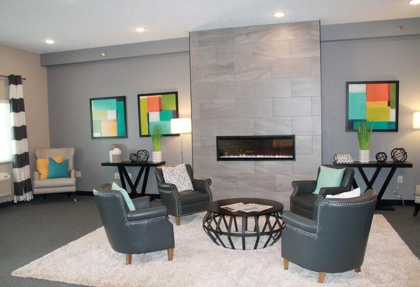 هتل Brookstone Lodge & Suites  Emmetsburg