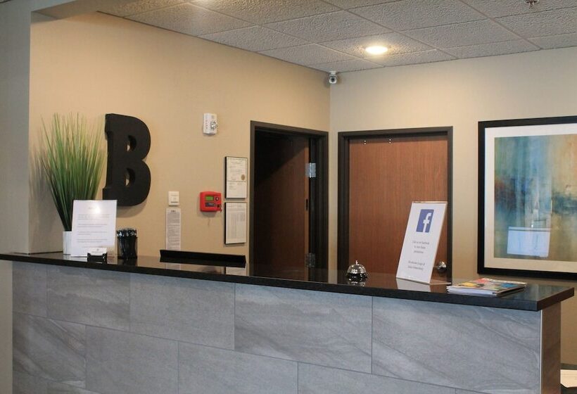 هتل Brookstone Lodge & Suites  Emmetsburg