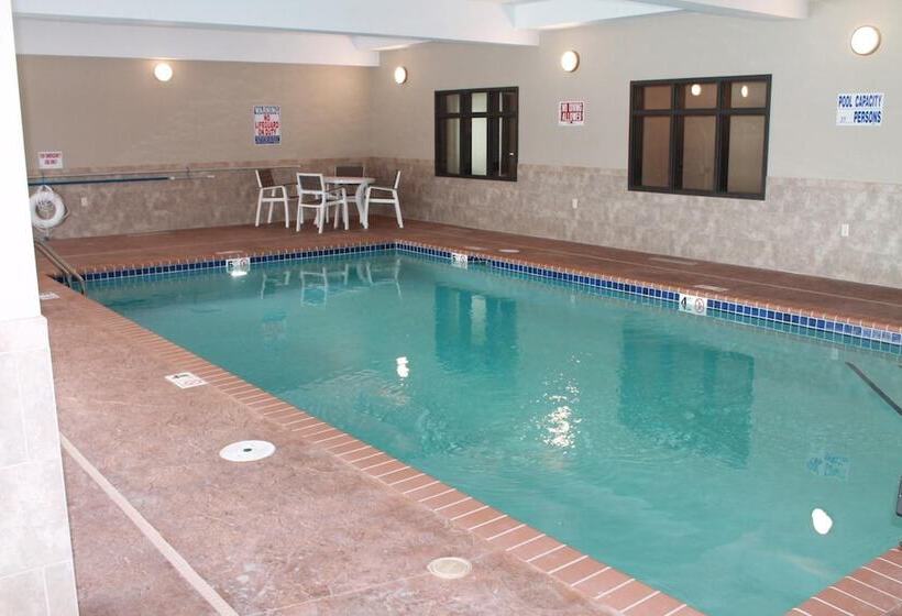 هتل Brookstone Lodge & Suites  Emmetsburg