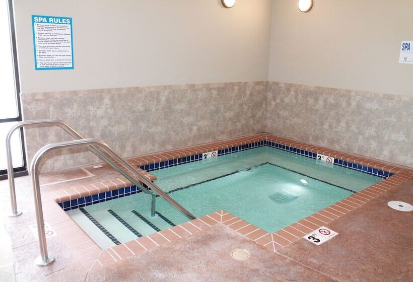 هتل Brookstone Lodge & Suites  Emmetsburg