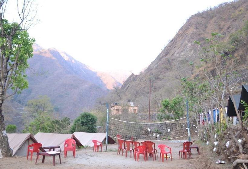 בית מלון כפרי Camp Eagle Nest