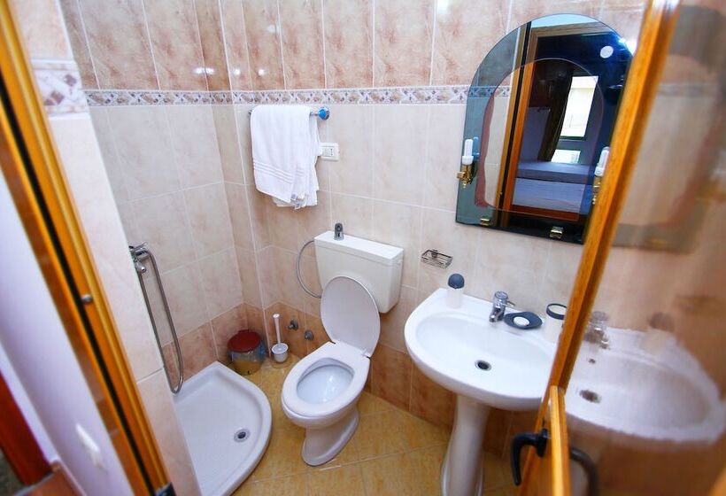 בית מלון כפרי Europa