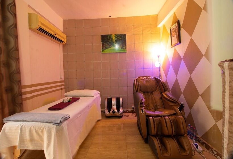 בית מלון כפרי Glamossay