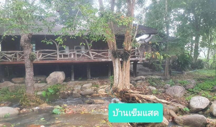 هتل Lunda Orchid Resort