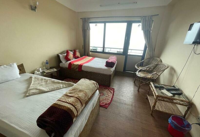 Fotos del hotel Nagarkot Holiday Inn:  32