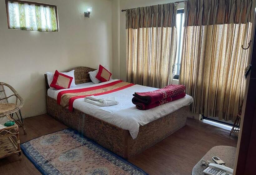 Fotos del hotel Nagarkot Holiday Inn:  31