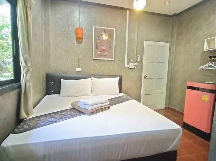 هتل Paifha Beach Resort