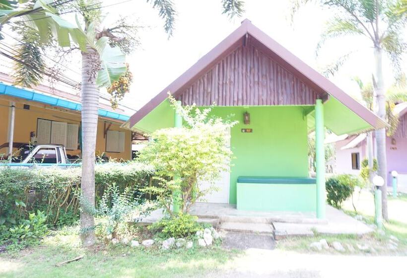 هتل Paifha Beach Resort