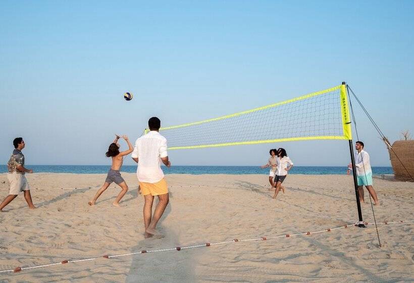 هتل Regency Sealine Camp