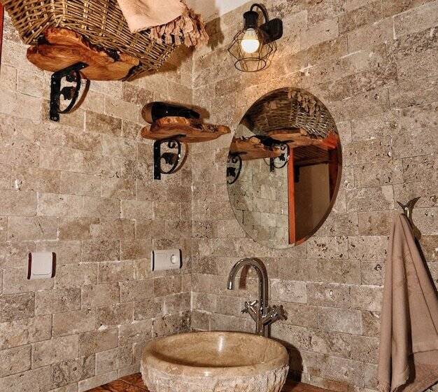 هتل Saklı Konak