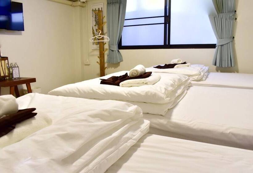 בית מלון כפרי Soft Dormtel Night Bazaar