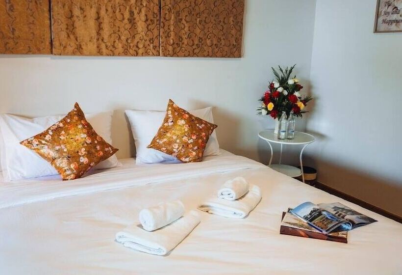 בית מלון כפרי Soft Dormtel Night Bazaar