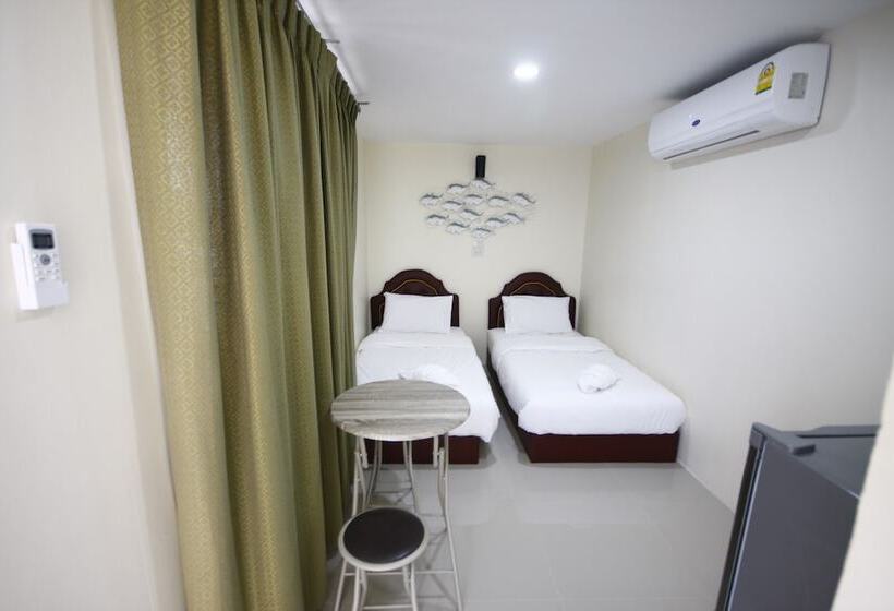 בית מלון כפרי Vimaan Navy Resort