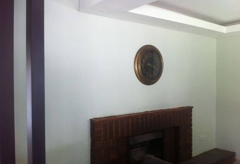 پانسیون Cosy Palms Guest House