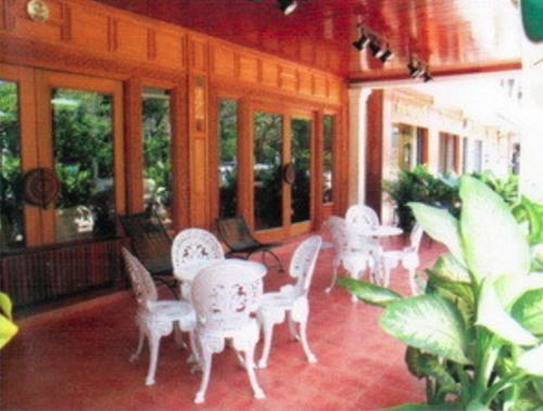 پانسیون Vayakorn House