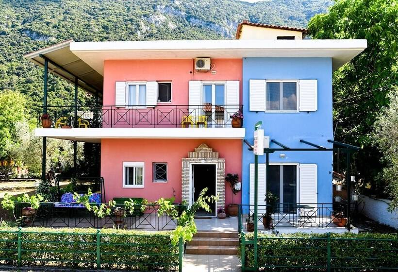 Tsertos Apartments