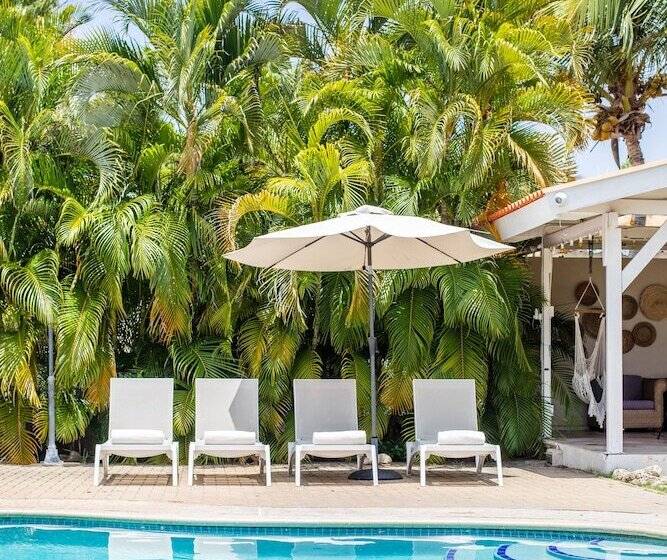 Tuk Tropical Boutique Resort Jan Thiel