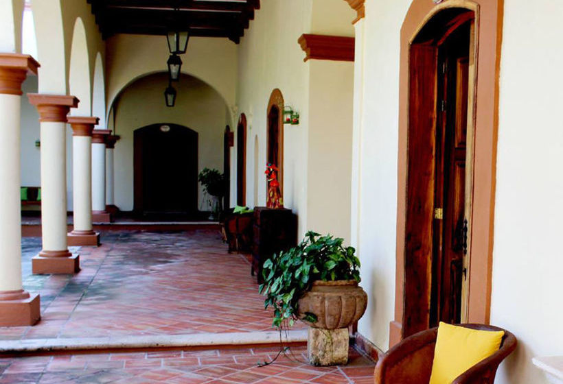فندق فئة نجمة واحدة Hacienda San Nicolas De Las Fuentes
