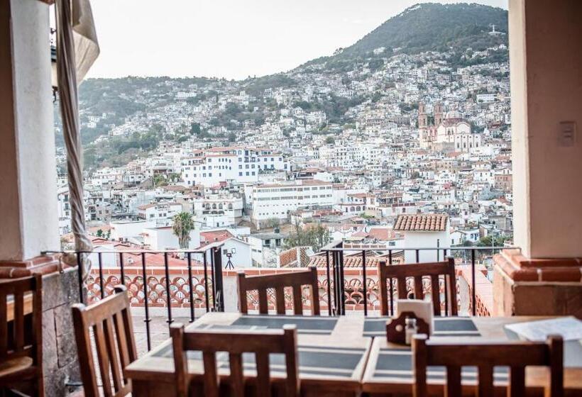 هتل Cielito Lindo, Taxco