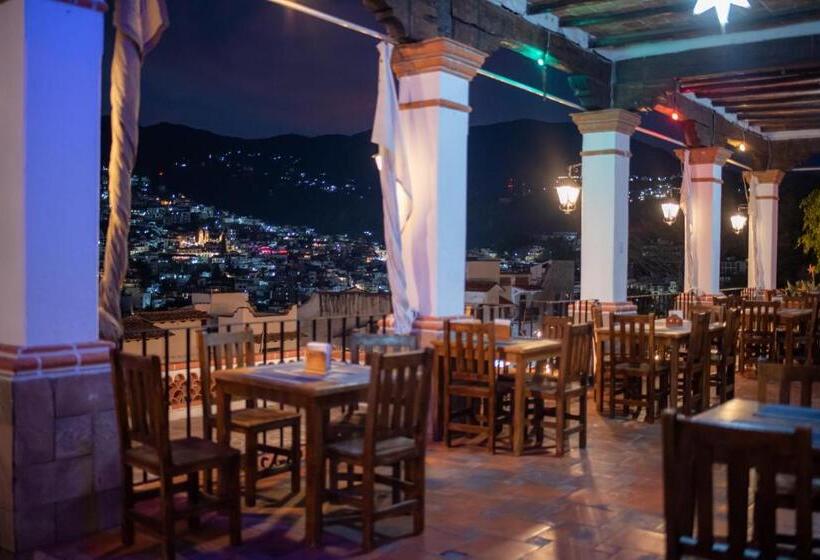 هتل Cielito Lindo, Taxco