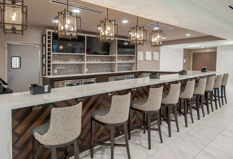 هتل Hilton Garden Inn Jackson/clinton