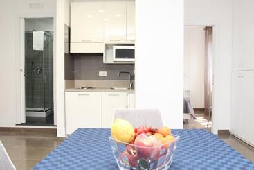 Mondo Suites Apartments