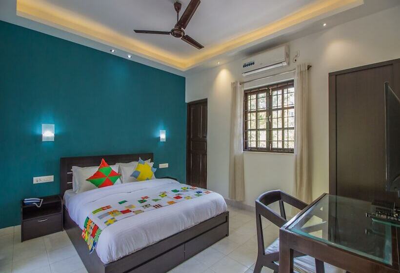 Oyo 12134 Home Luxury Studios Calangute