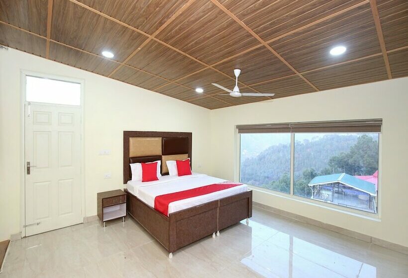 Oyo 13769 Home Spacious 3bhk Kasauli