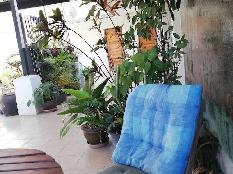 پانسیون Ao Apartment