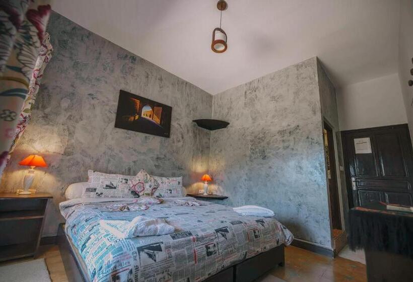 پانسیون Dar L Eau Vive