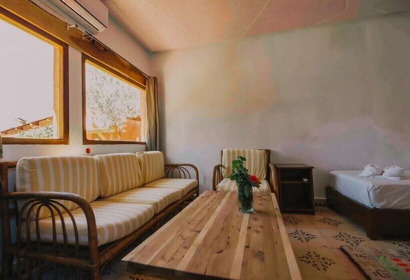 پانسیون Dar L Eau Vive