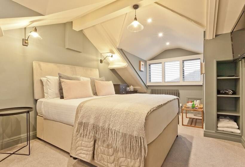 Пансион Hill Crest Country Guest House