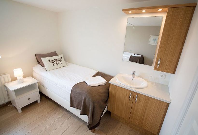 پانسیون Gallery Guesthouse Staywest
