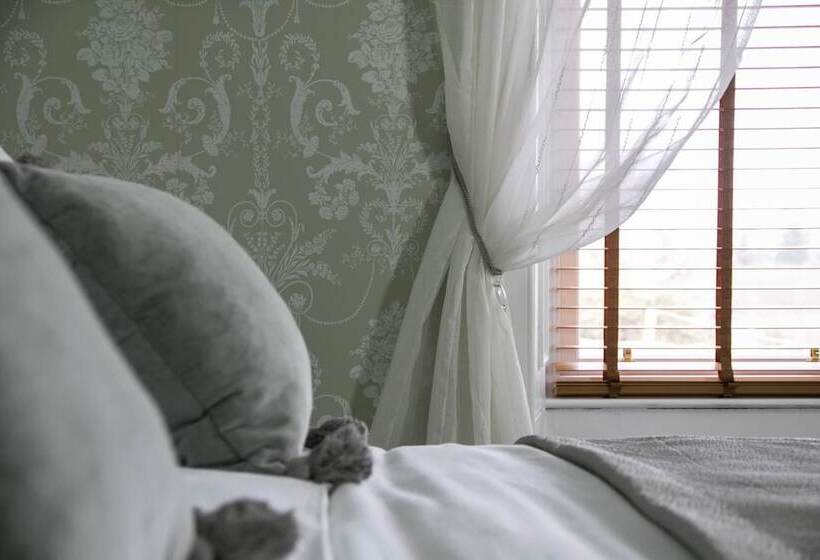 بنسيون Linndhu House