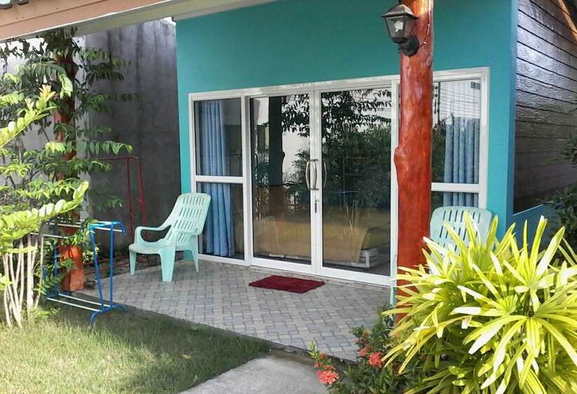 پانسیون Lucky Bungalow
