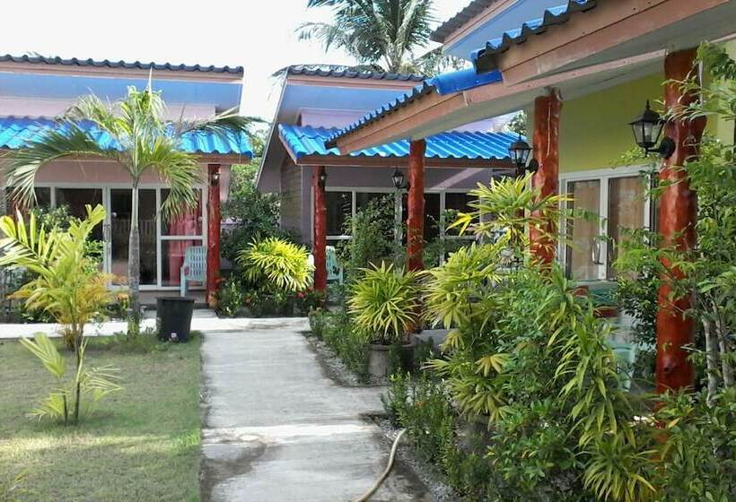 پانسیون Lucky Bungalow