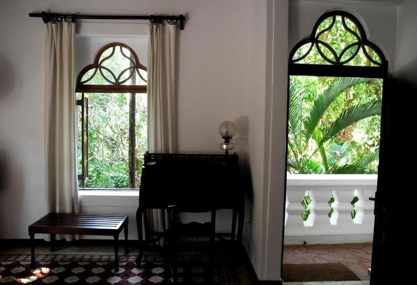 بنسيون Marbella Guest House