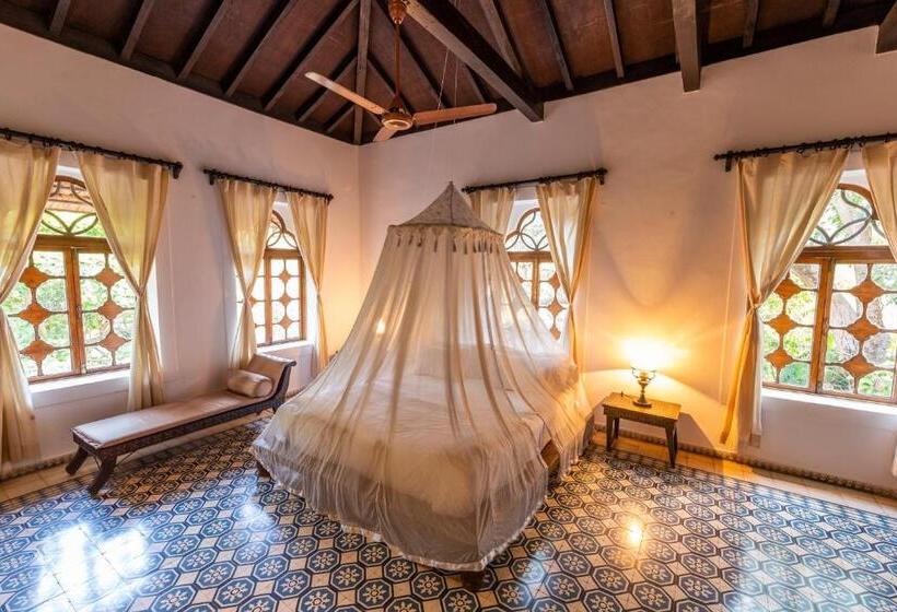 Пансион Marbella Guest House