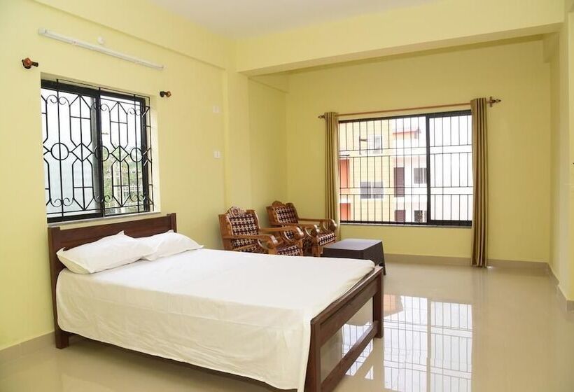 ペンション Nirvaah Room Siolim  Kitchenete