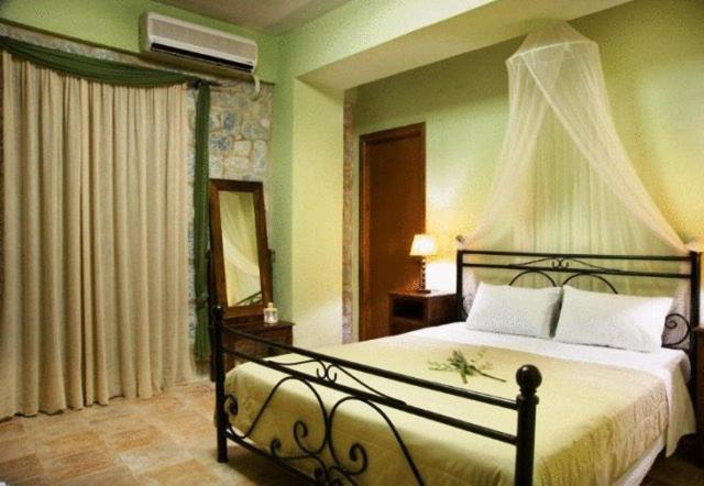 پانسیون Vlyhada Guesthouse
