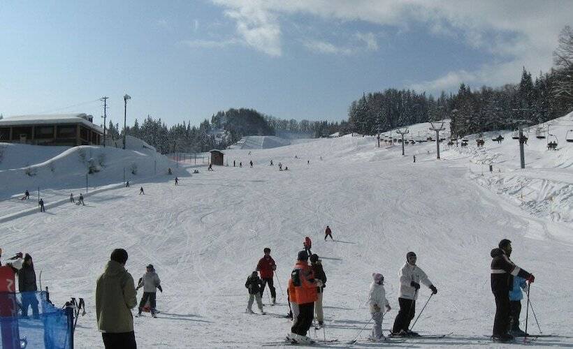 ريوكان Akita Tsurugaikesou