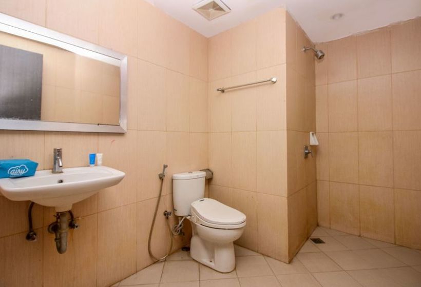 فندق Airy Kendari Barat Diponegoro 75