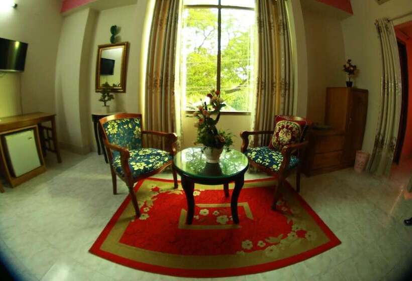 هتل Farmis Garden