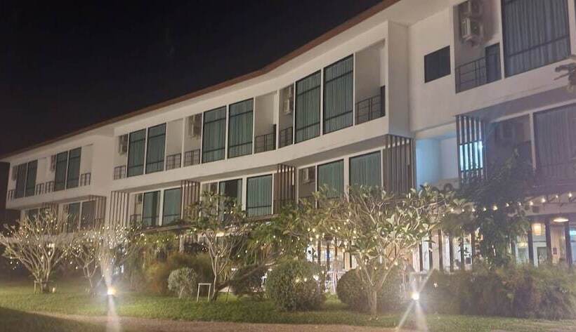 هتل The Beach Resort & Residence   Sha Plus