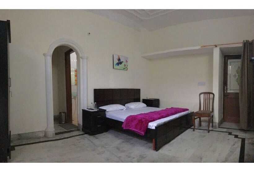 Пансион Aman Inn